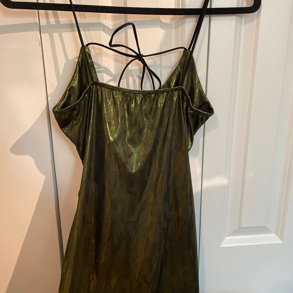 PrettyLittleThing Shimmering Olive Dress - Picture 5 of 5
